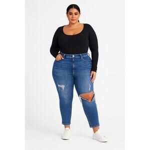 Abercrombie & Fitch Ankle Straight Ultra High Rise Jeans Distressed Size 32 Plus